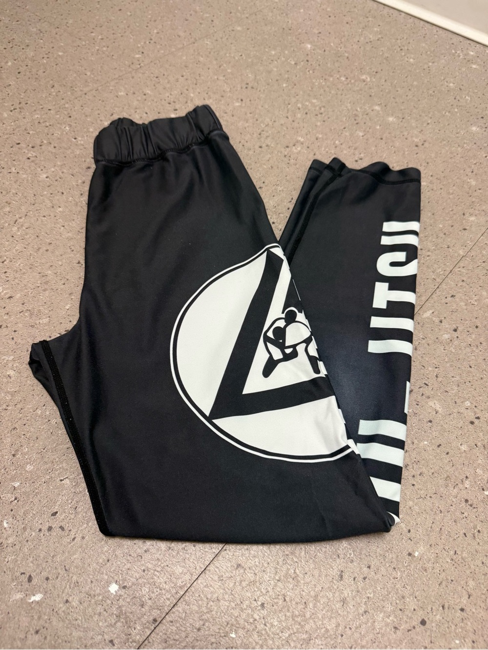 Gracie Jiu-Jitsu Spats - Black and White Leggings, size Medium